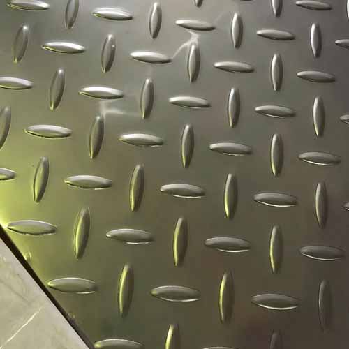 3.5mm Thickness Polished Hot Rolled 316L Stainless Steel Diamond Plate in Stock
